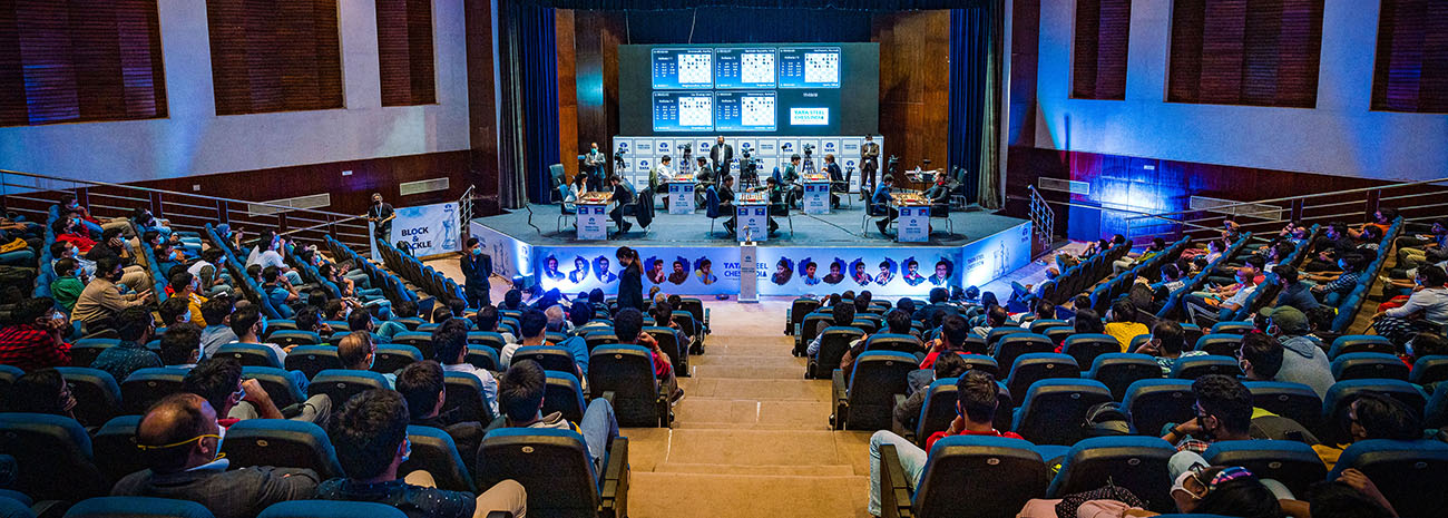 Blitz day 1: Arjun grabs sole lead, now World no.14 in Blitz